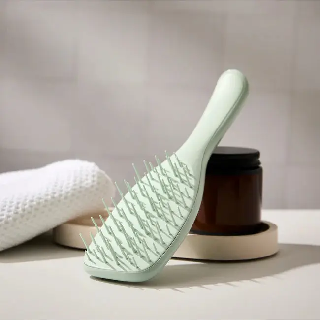 Ultimate Detangler Extra Gentle Eucalyptus - Image 4