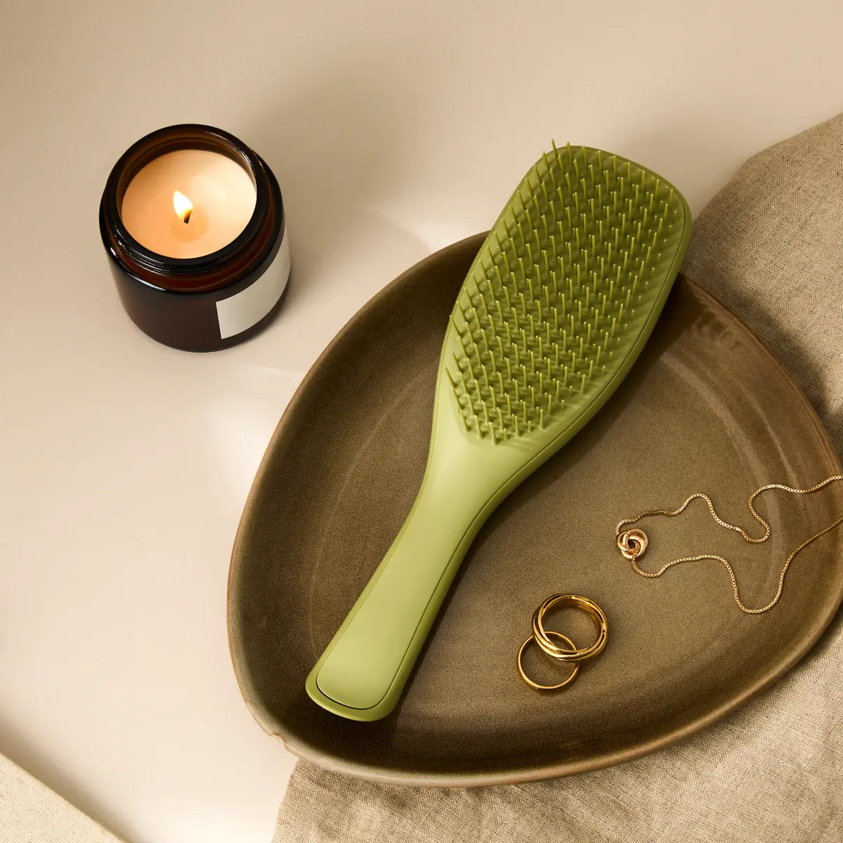 Ultimate Detangler Matte Olive Green - Image 5