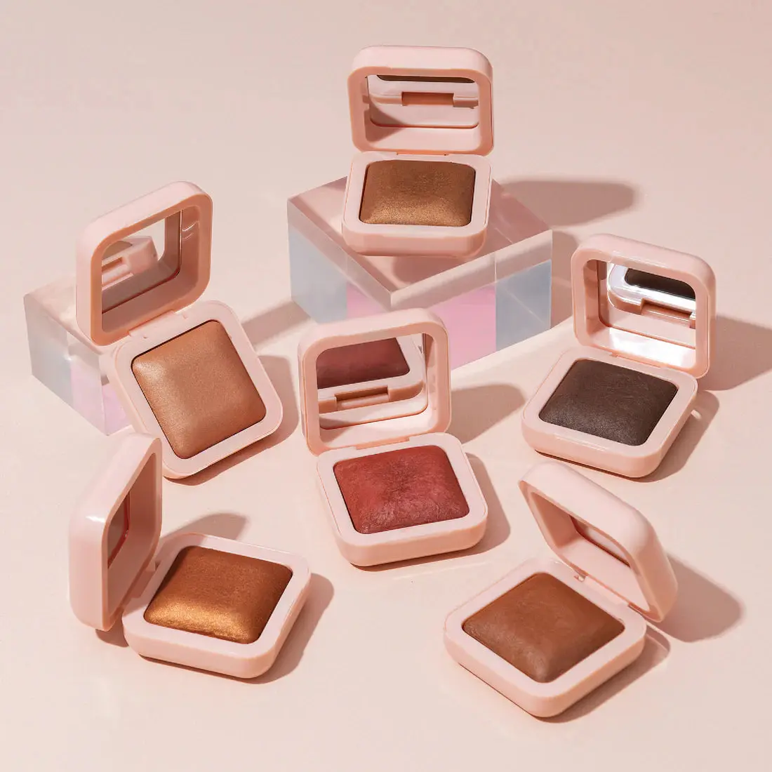 Glow Milk Powder Bronzer Barcelona Babe - Image 3