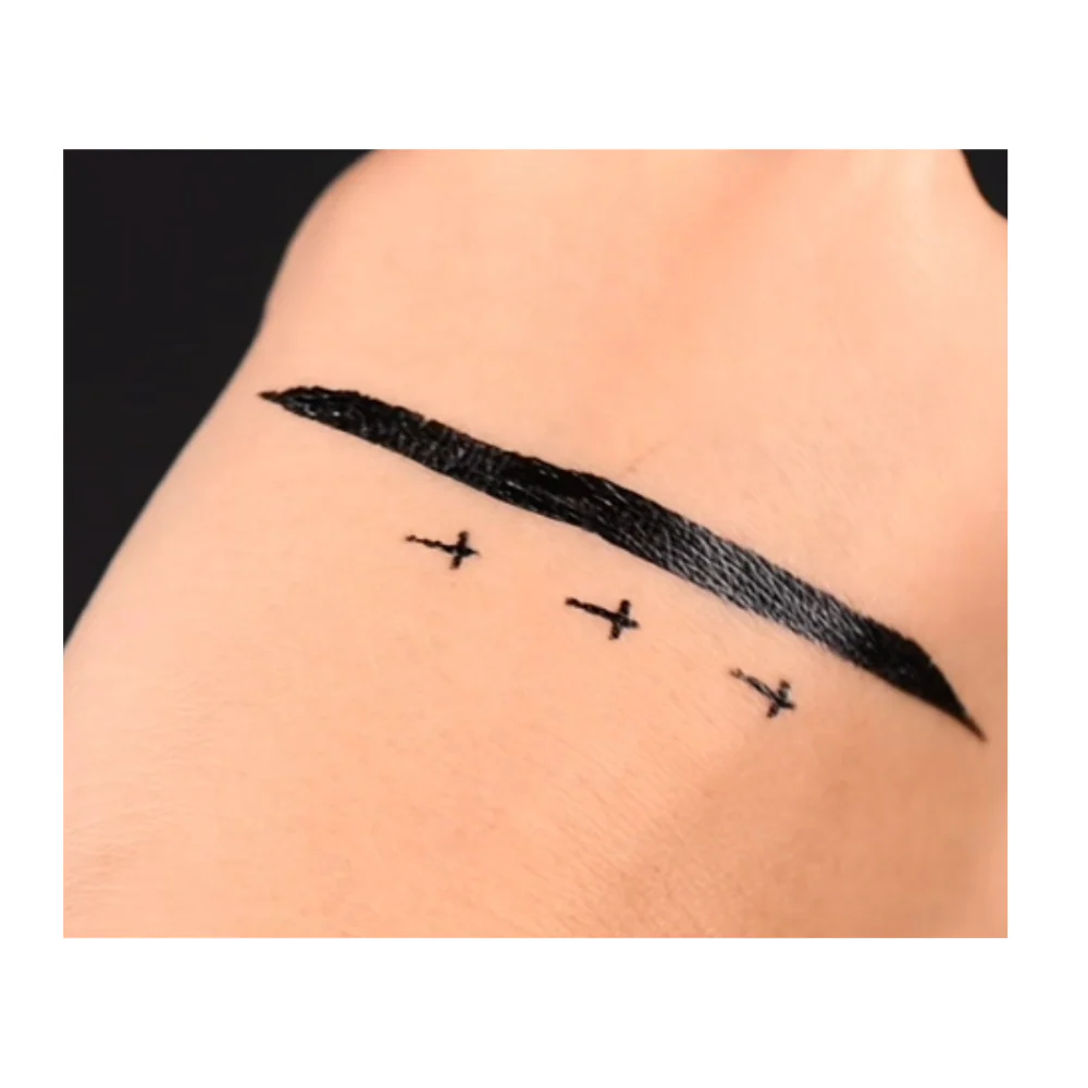 The Conjuring Liquid Liner Black Mass - Image 2