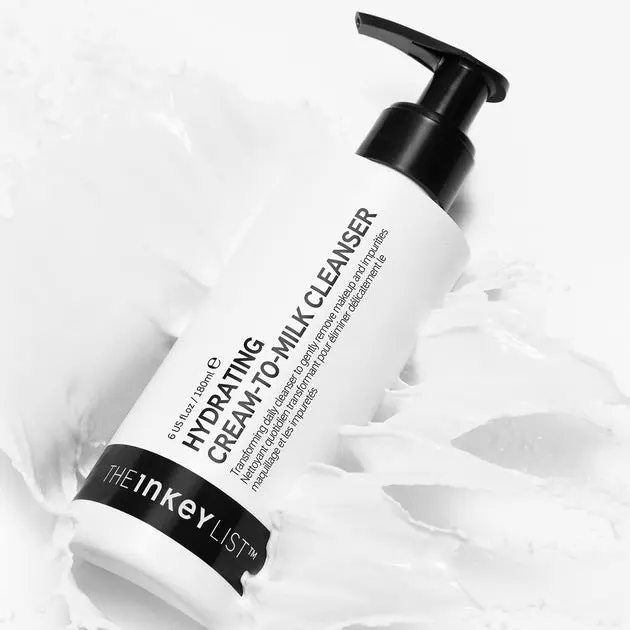 Hydrating Milky Cleanser 180 ml. - Image 3