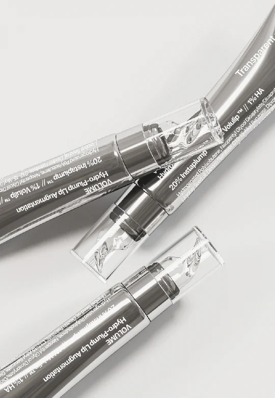 Volume Hydrating Lip Plumping Treatment - Image 5