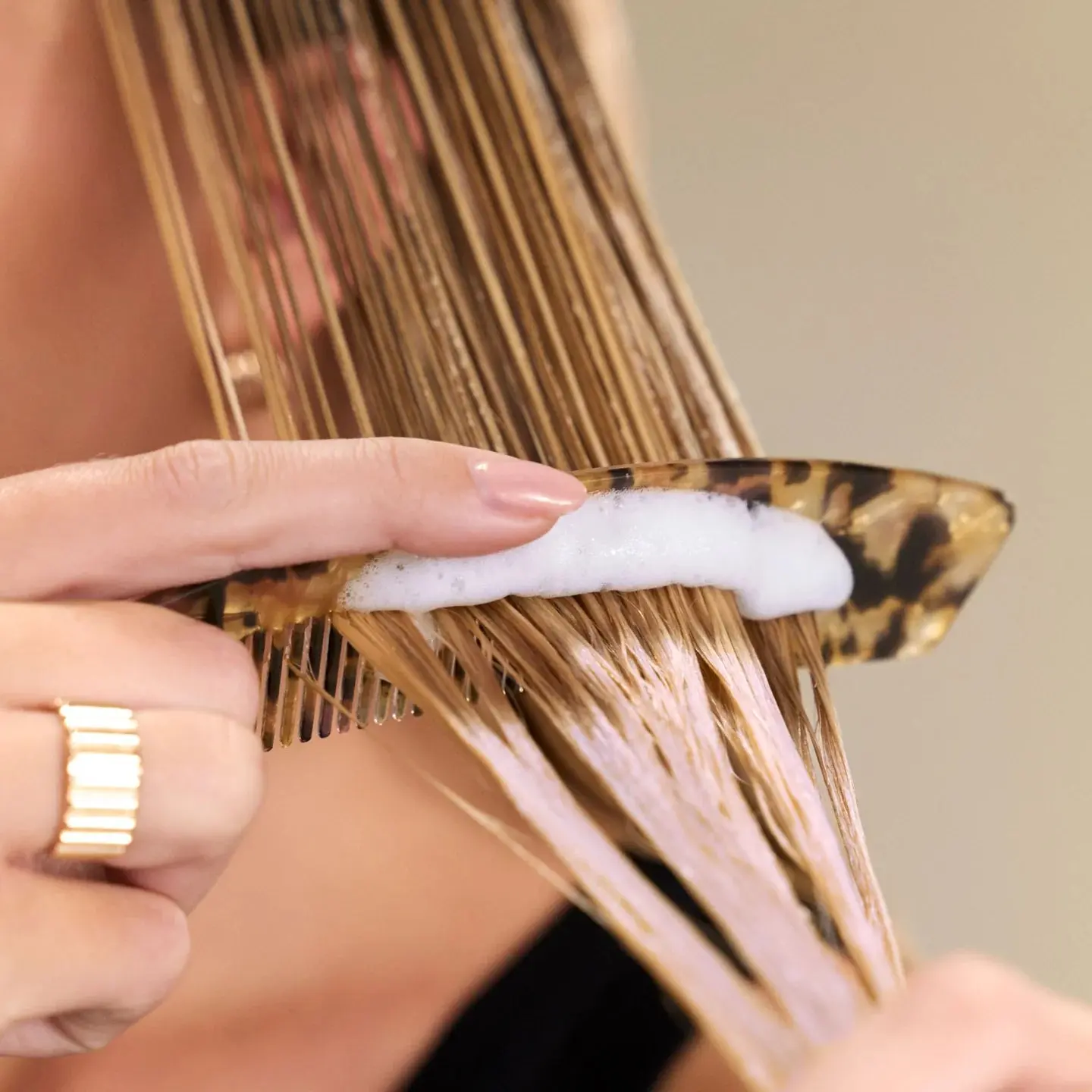 Volume Victory Styling Mousse - Image 3