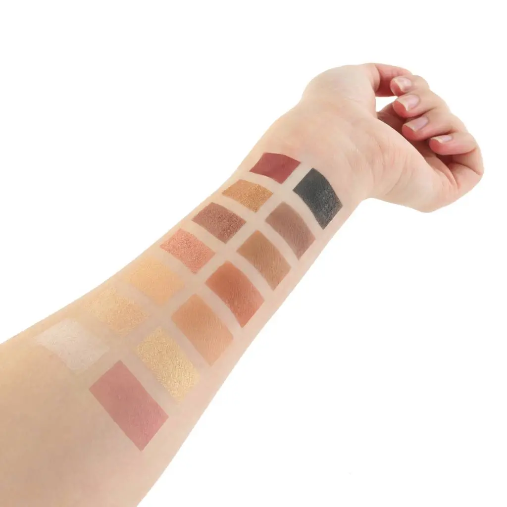 Romanced Eyeshadow Palette - Image 3