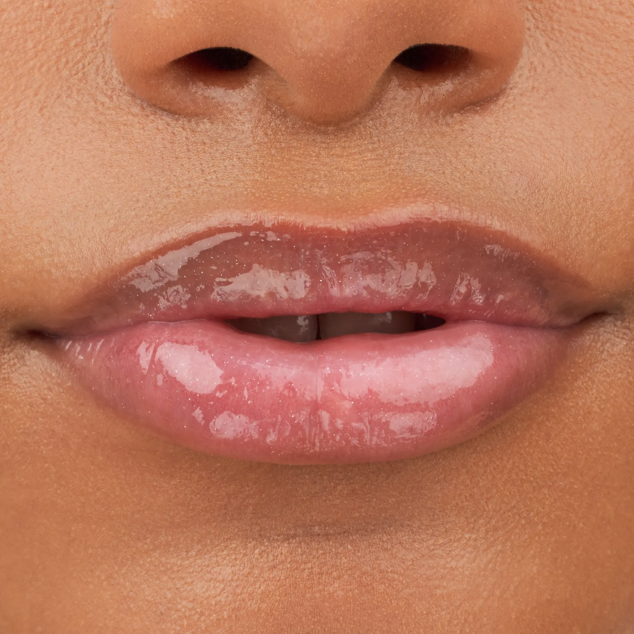 What The Fake! Extreme Plumping Lip Filler 02 Ice Ice Baby! - Image 2